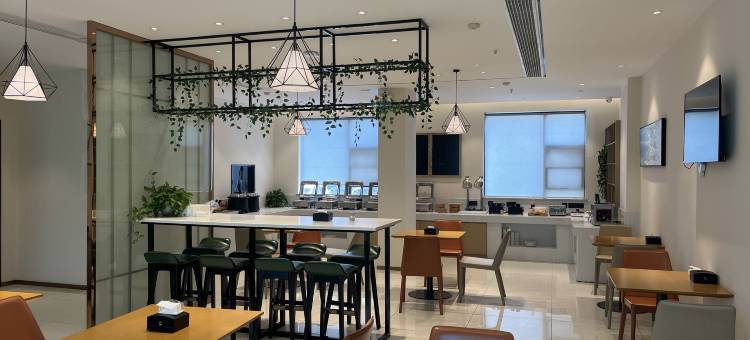 城市便捷酒店(咸宁银泉大道店)图片