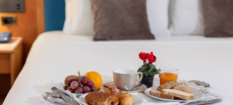 米兰欧尔纳维廖河畔特雷扎诺 IH 饭店(IH Hotels Milano Eur - Trezzano Sul Naviglio)图片