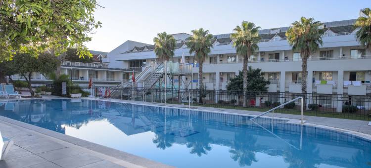 阿尔马斯谷尔全包式海滩酒店(Armas Gul Beach)图片