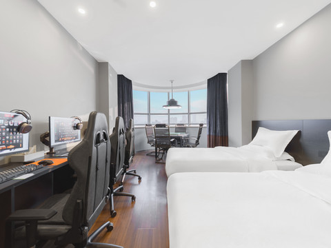 果壳酒店(太原府西街地铁站食品街店)