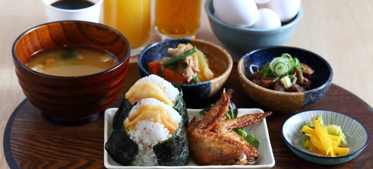 海茵娜酒店Premier名古屋伏见站前(Henn na Hotel Premier Nagoya Fushimiekimae)图片