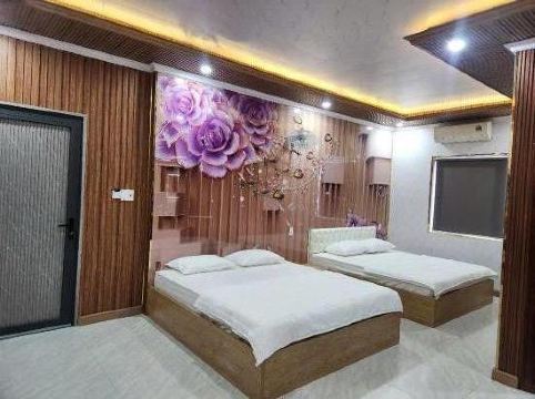 Newlife Homestay Hotel Overview