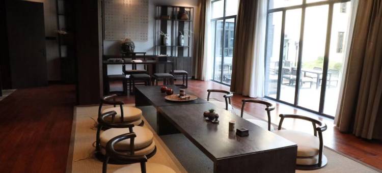 南昌梅岭夜泊君亭酒店图片