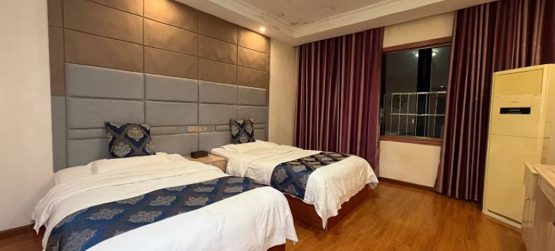 桐梓海湖商务酒店(夜郎街店)图片