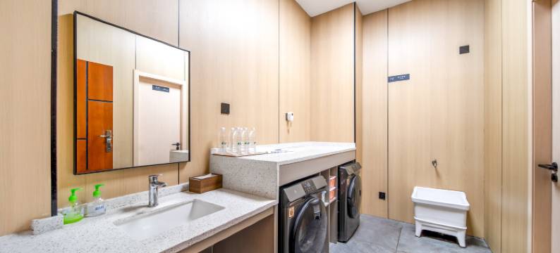 艺居酒店(常熟国际服装城苏州工学院店)图片