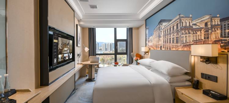 山里郎国际大酒店图片