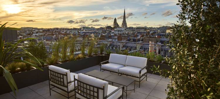 巴黎雅典娜广场酒店(迪奥水疗中心)(Plaza Athénée Paris & Dior Spa)图片