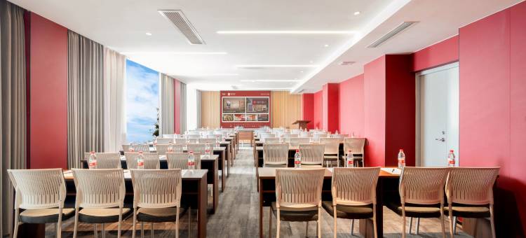 尚客优悦酒店(阜阳颍泉万达广场店)图片