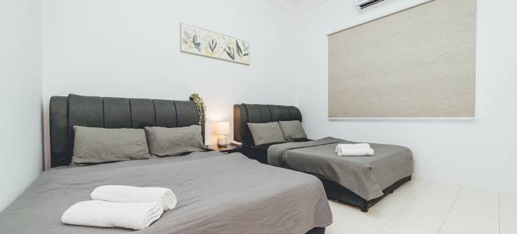 Batu Pahat Sri Jaya Villa 4BR 18pax图片