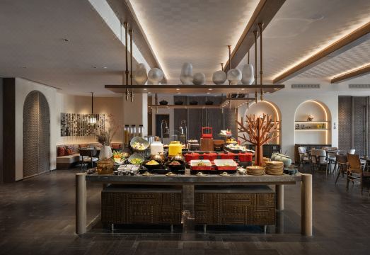 Wanda Vista Ganman DunhuangHotel Overview