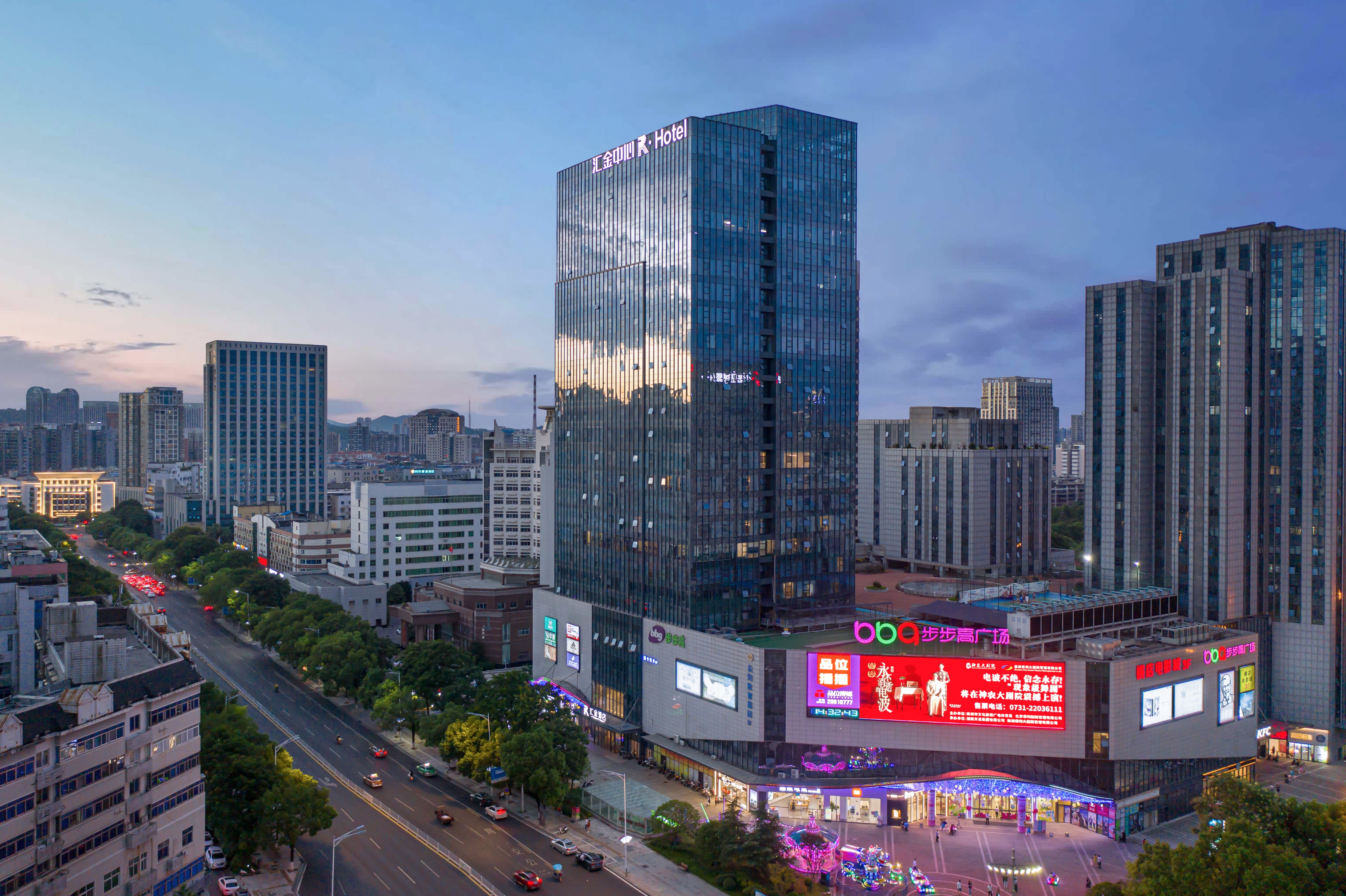 Golden °R Hotel(Shenlongcheng Store of Municipal People's Government)Over view