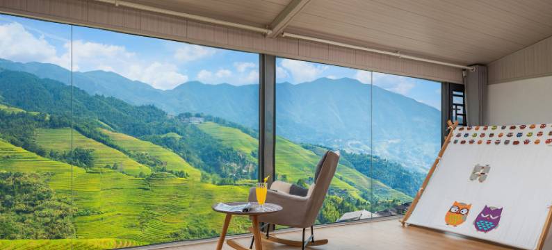 龙脊梯田畔山渡全景民宿(西山韶乐千层天梯观景台店)图片