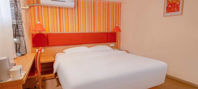 如家酒店(呼和浩特火车站站前广场地铁站店)图片