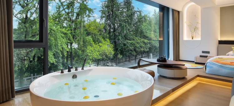 桂林名江酒店(两江四湖象鼻山店)图片