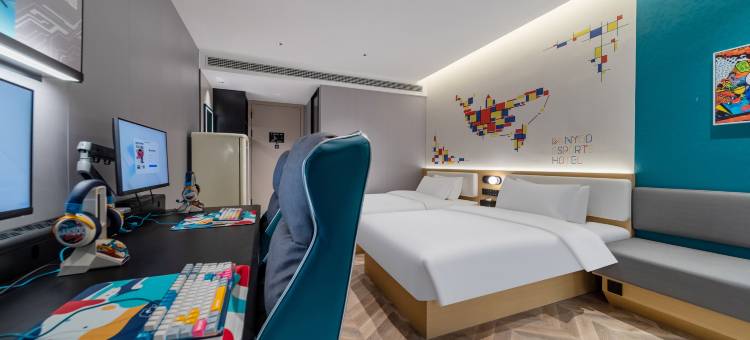 网鱼电竞酒店(上海宝山通河新村地铁站店)图片