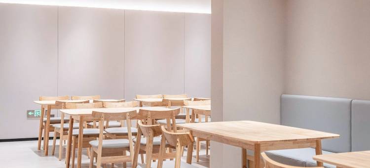 洛阳海棠花假日酒店(龙门高铁站店)图片