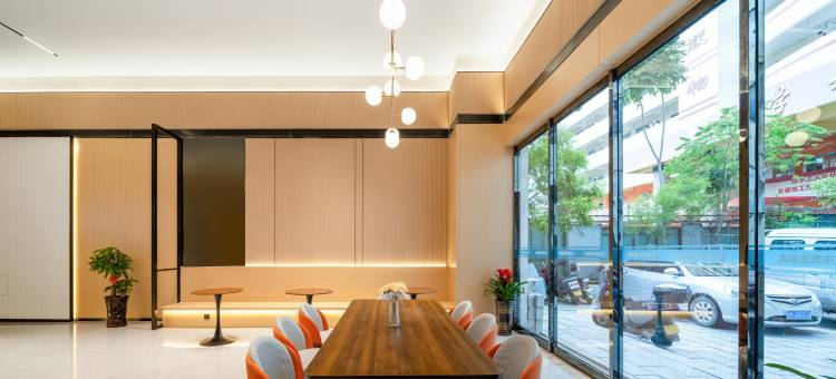 城市优选酒店(广东石油化工学院壹加壹购物广场店)图片