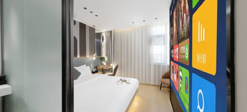 云际电影酒店(昆明世纪金源购物中心珥季路地铁站店)图片