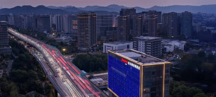 杭州四季青希尔顿欢朋酒店图片