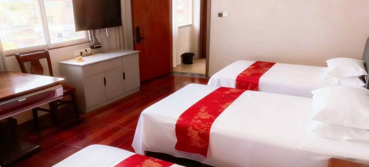 OYO浮梁洪源公路宾馆图片