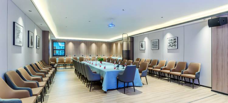 万澳酒店(西安未央龙湖天街凤城八路店)图片