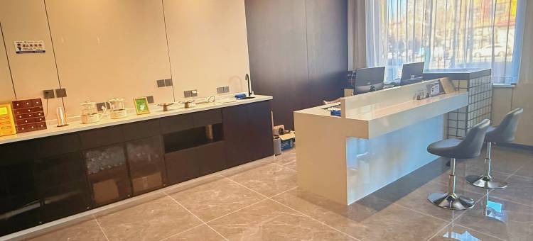 蔚寰云境智能酒店图片