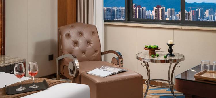 郴州皇晨大酒店(生源时代广场裕后街店)图片