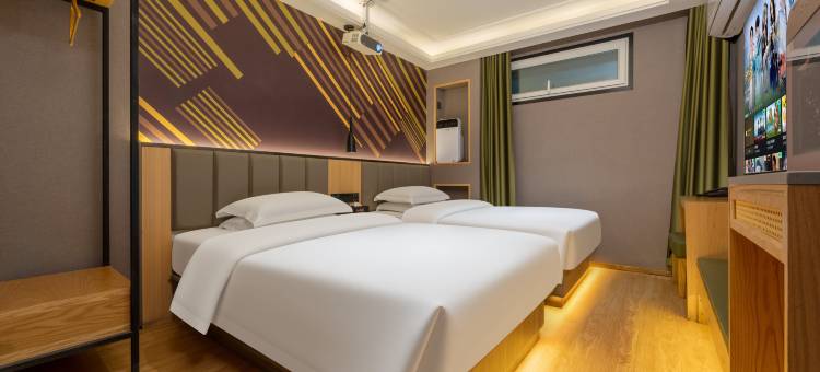 IU酒店(张掖西站钟鼓楼店)图片