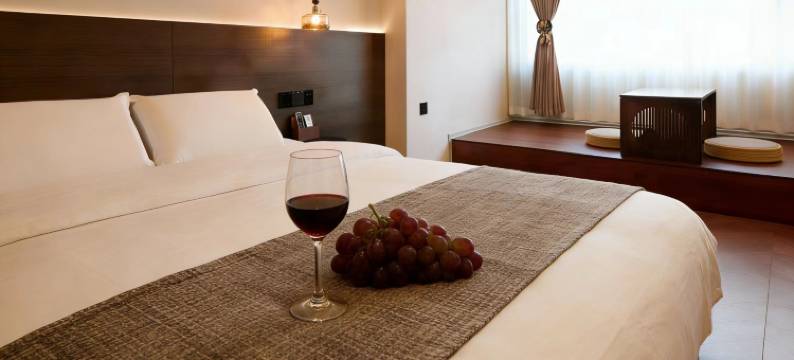 秀和·影音丨TheBeautyofTheEast设计师民宿(渤海大学万达店)图片