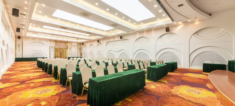 季枫国际酒店(维多利摩尔城店)图片