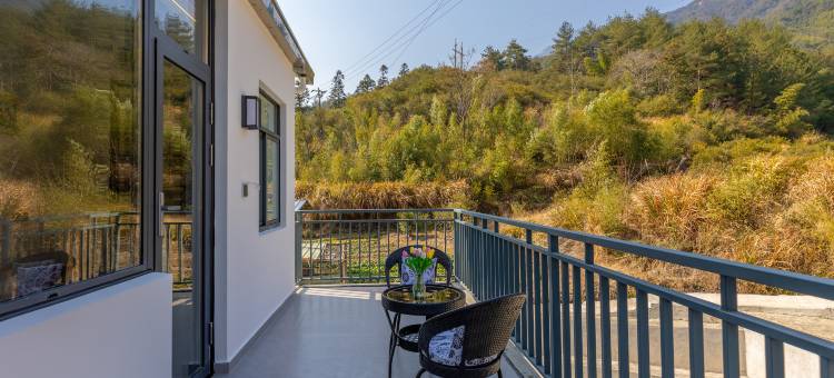 云锦山居(黄山风景区汤口南大门店)图片