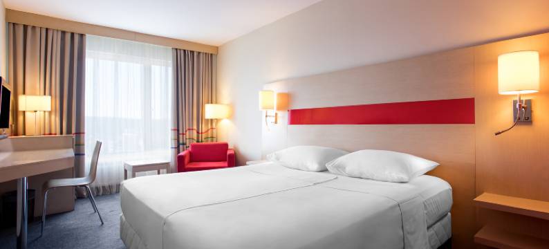 丽柏酒店-摩尔曼斯科珀丽阿尔尼苏里(Cosmos Murmansk Hotel)图片