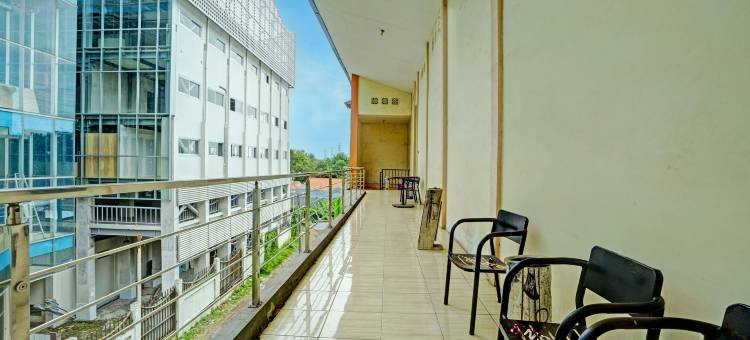 Hotel O near City of Tomorrow Mall formerly Banuwa Residence图片