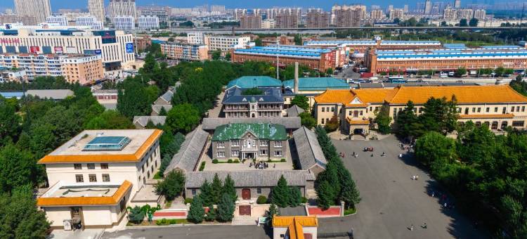 百利宾馆(长春伪满皇宫火车站店)图片