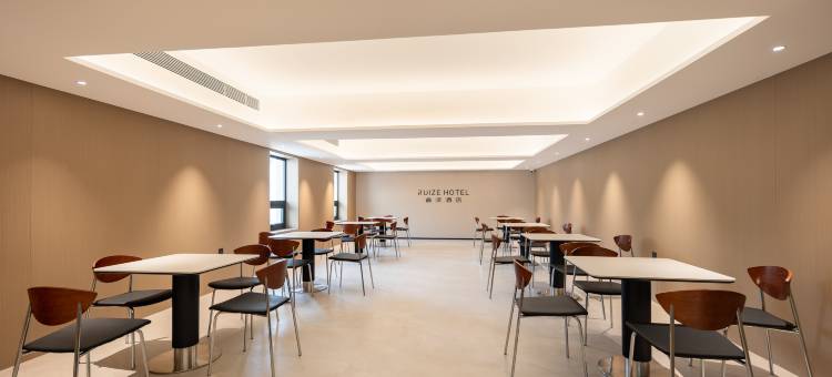 RUIZE 睿泽酒店(盖州长征大街店)图片
