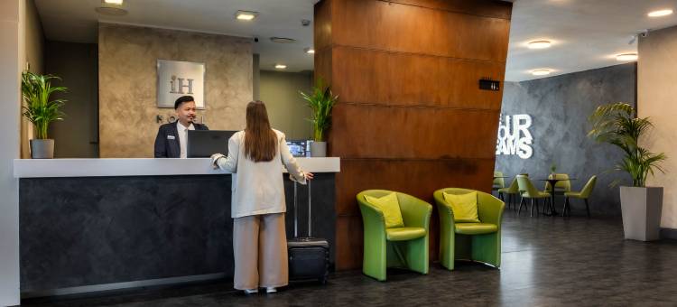 米兰罗兰特吉欧 iH 酒店(iH Hotels Milano Lorenteggio)图片
