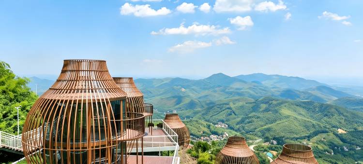 倦鸟归巢·露云娜美时光营地(寨基山店)图片