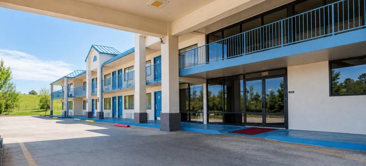 Eco Lodge 本顿维尔I 49附近酒店及套房(Eco Lodge Inn & Suites Bentonville near I 49)图片