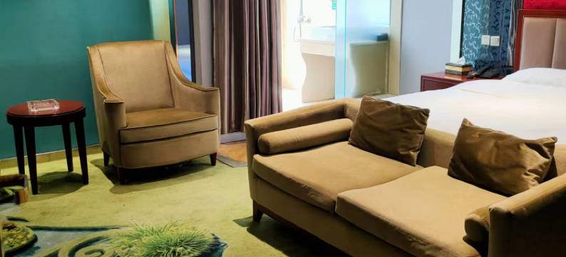 平利宝登酒店图片