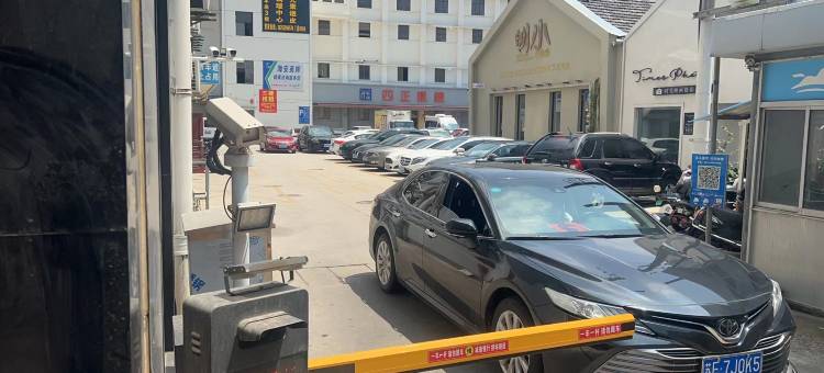 海豚电竞酒店图片