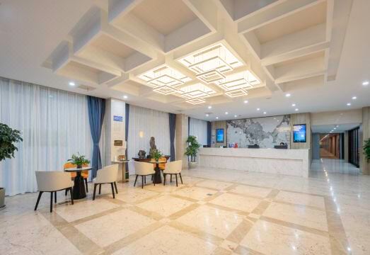 Kaiyue Business Hotel(Ninefang City Shop,Northmen Road ) Hotel Overview