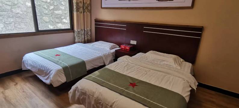 柞水老林民宿图片