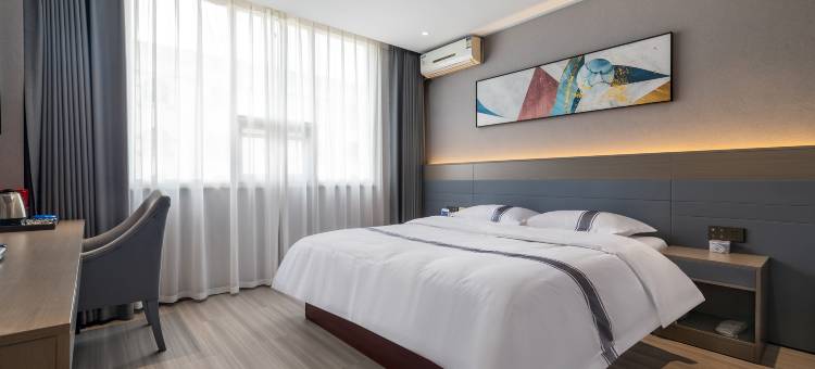 逸柏国际酒店(鹤峰中坝店)图片