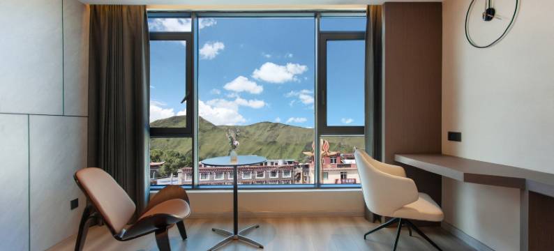 康定云朵天堂酒店(新都桥店)图片