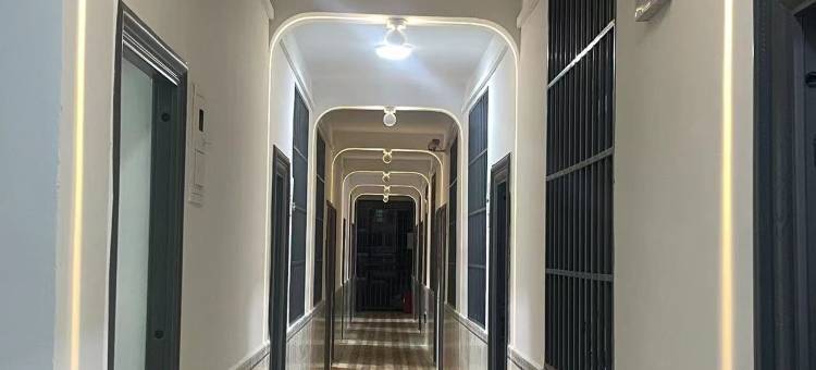 西双版纳景洪启源酒店(告庄西双景星光夜市店)图片