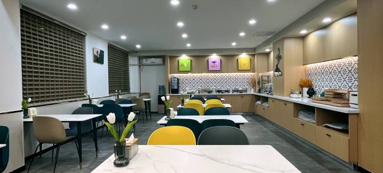 银座佳驿轻居酒店(诸城密州路恐龙公园店)图片