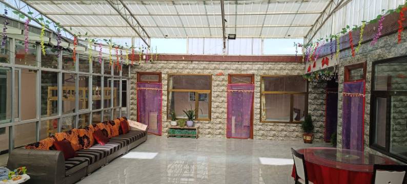 乌兰朋来宾馆图片