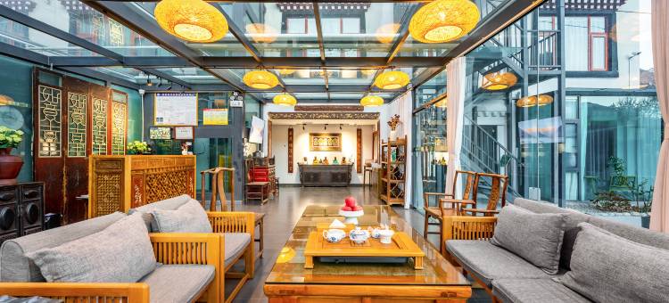 竹外云·莲赞山居(索松店)图片