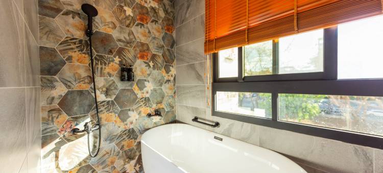 自由宿盐埕馆图片