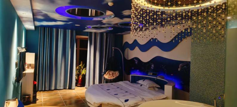 焉耆花园主题酒店图片